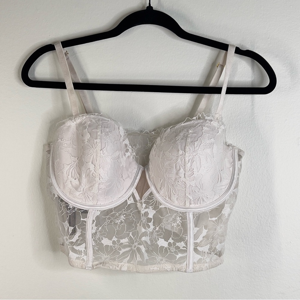 VICTORIA SECRET Women’s Camisole bra. 36DD cream